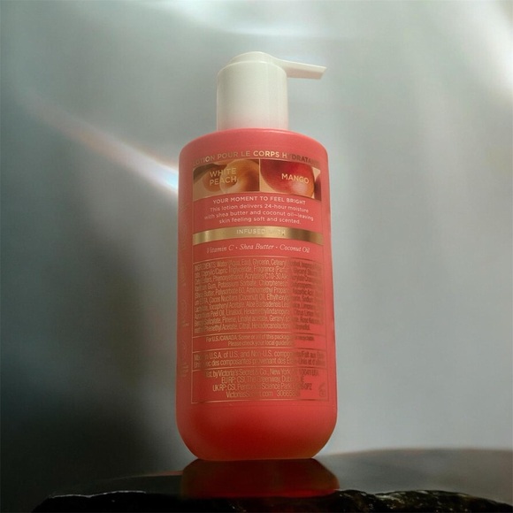 Victoria's Secret White Peach Mango Hydrating Body Lotion - Picture 2 of 2